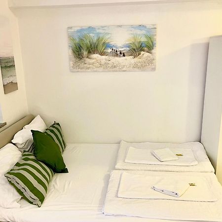 Devi-Piran Appartement Buitenkant foto