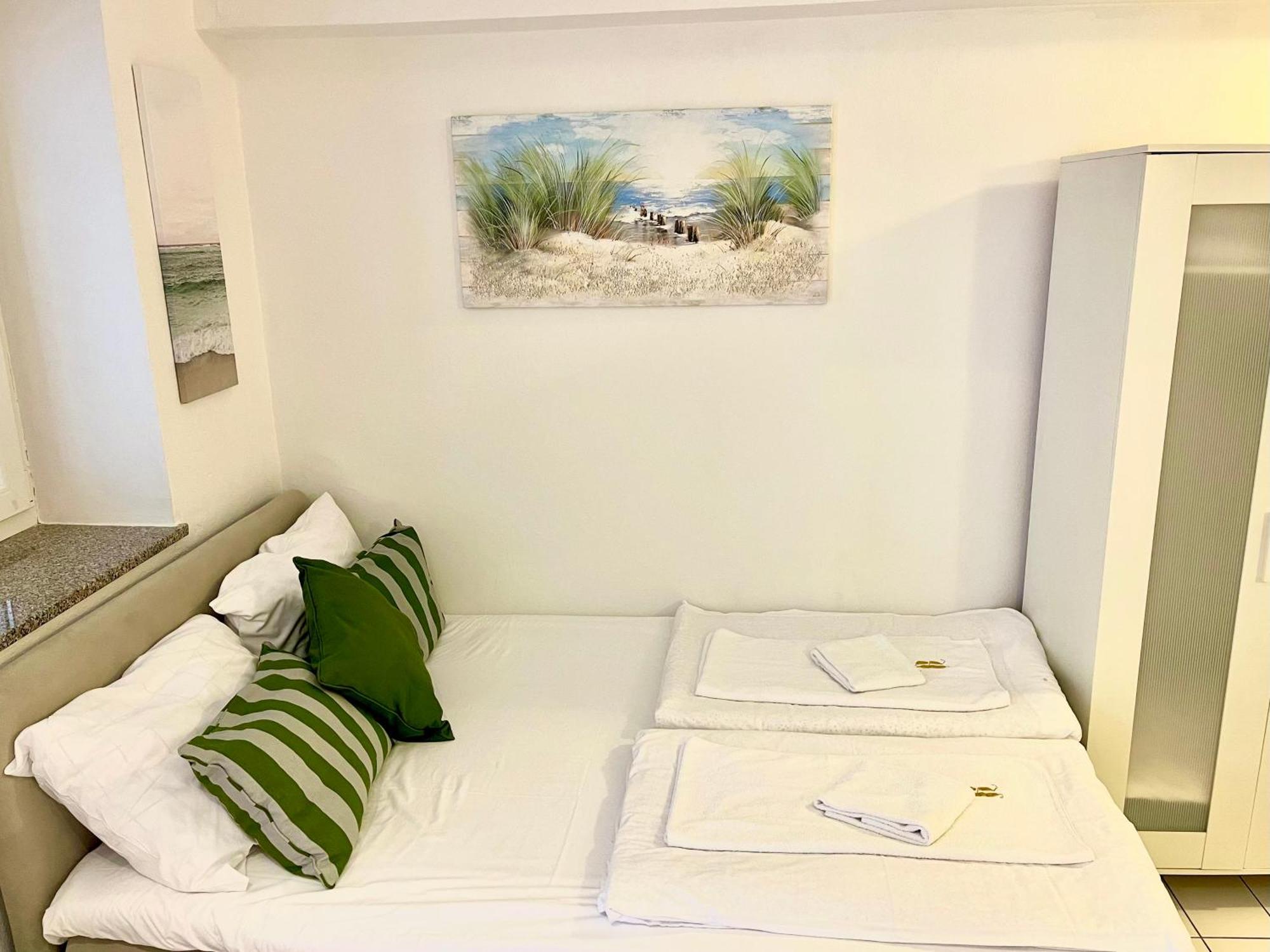 Devi-Piran Appartement Buitenkant foto